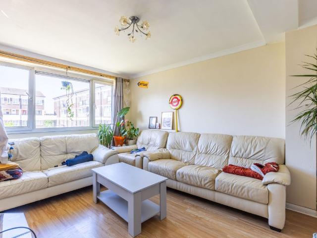 House for rent in Old Ford, Bow