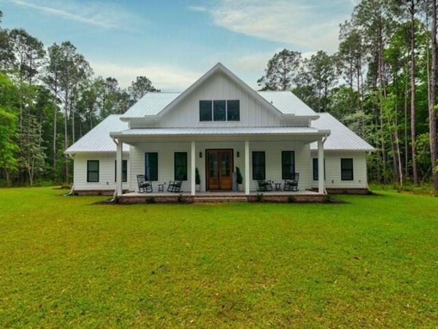 House for sale in Awendaw