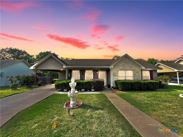 House for sale in Gonzales