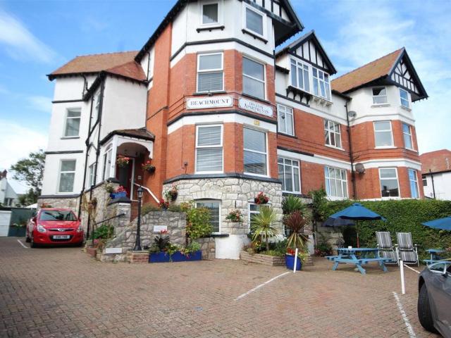 Commercial for sale in Colwyn Bay, Wales