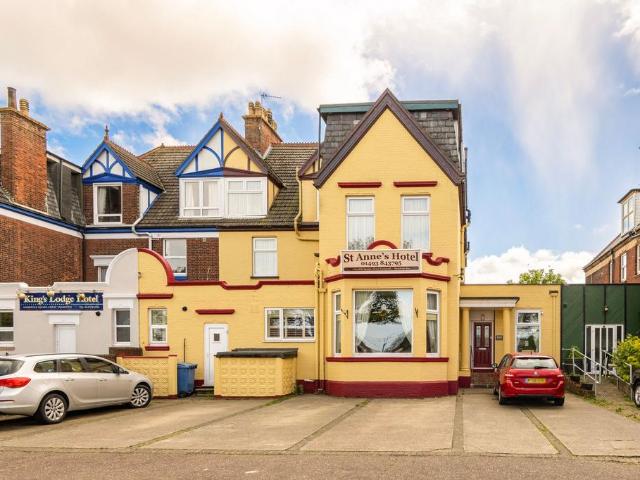 Commercial for sale in Northgate, Stokesby