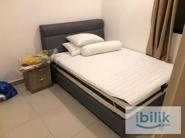 Room for rent in Petaling, Alam Impian