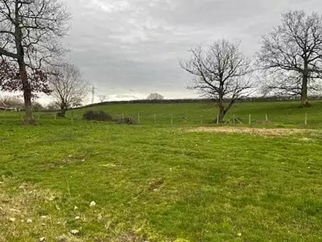 Terrain vente à Charolles, Gueugnon