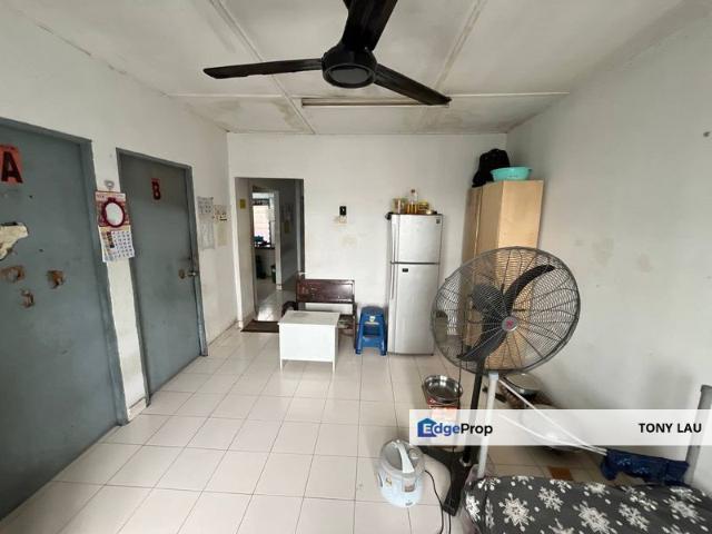 Flat for sale in Petaling, Damansara Damai