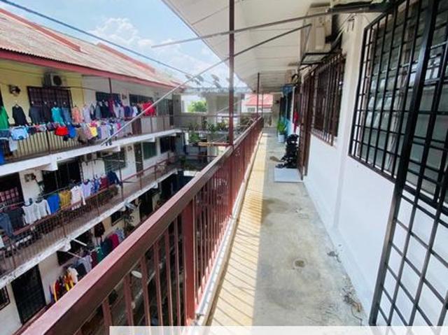 Flat for sale in Petaling, Damansara Damai