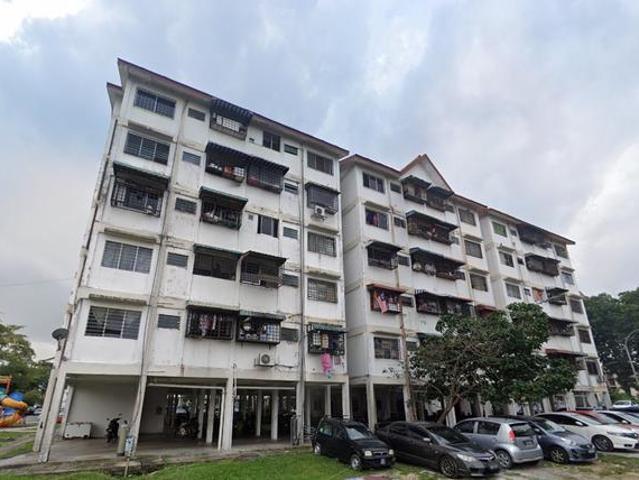 Flat for sale in Petaling, Damansara Damai
