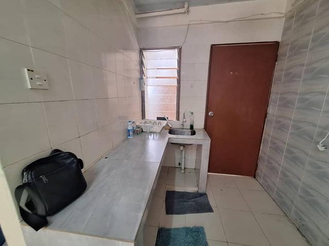 Flat for sale in Petaling, Damansara Damai