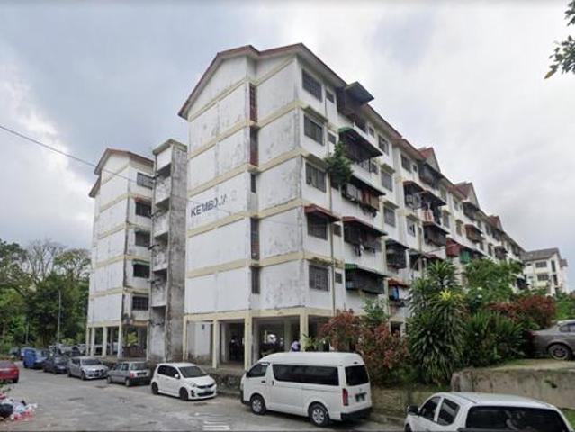 Flat for sale in Kota Damansara, Petaling Jaya