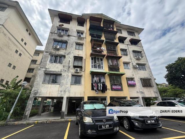 Flat for sale in Petaling, Damansara Damai