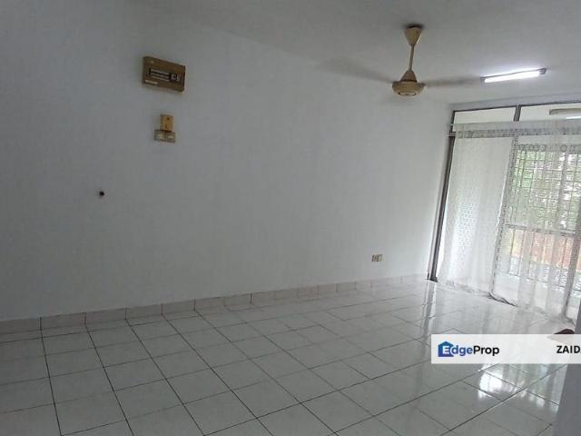 Condominium for sale in Petaling, Damansara Damai