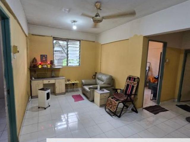 Flat for sale in Petaling, Damansara Damai