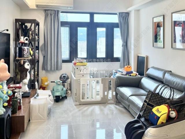 位於 大圍村 Tai Wai Village, 香港 Hong Kong, 提供 出售 的 公寓