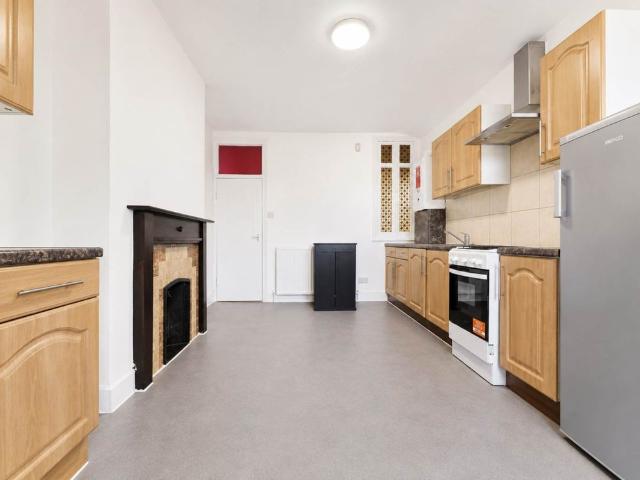 Apartment for rent in Forest Gate, Greater London