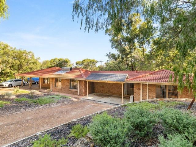 House for sale in Leschenault, Western Australia