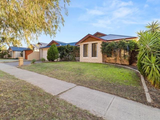 House for sale in Dalyellup, Western Australia