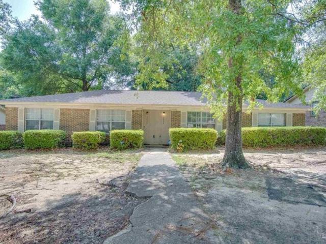 House for sale in Cantonment, Florida