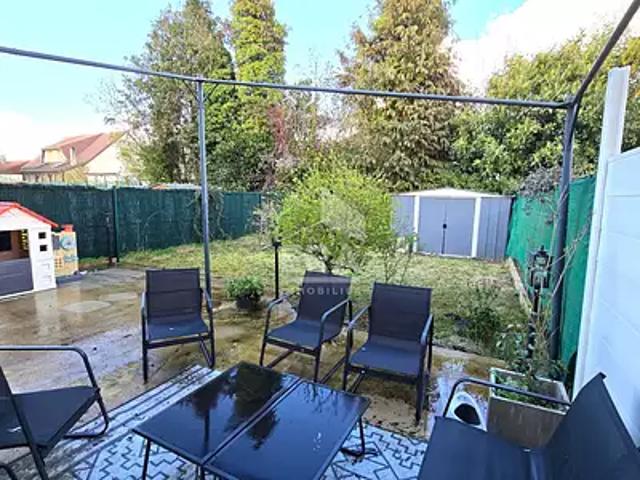 Maison vente à Melun, Guignes