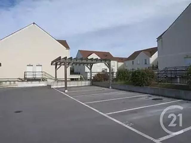 Garage location à Melun, Guignes