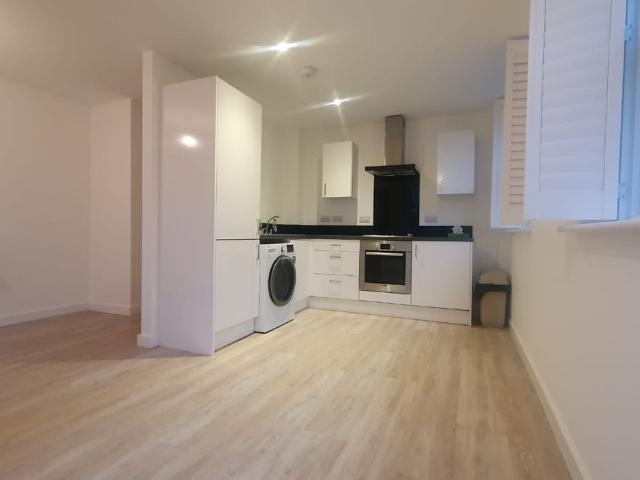 House for rent in Avenham, Higher Bartle