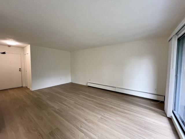 Apartment for rent in Surrey, British Columbia
