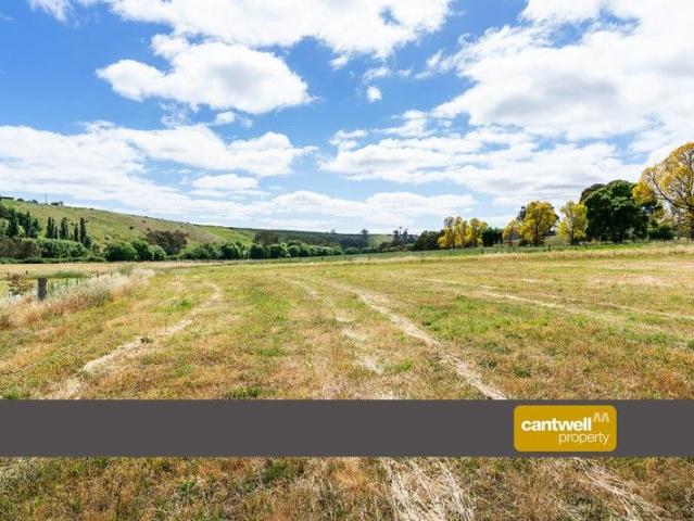 Land for sale in Guildford, Victoria