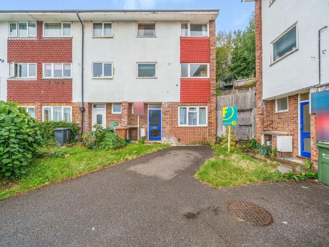 House for rent in Guildford Park, Westborough
