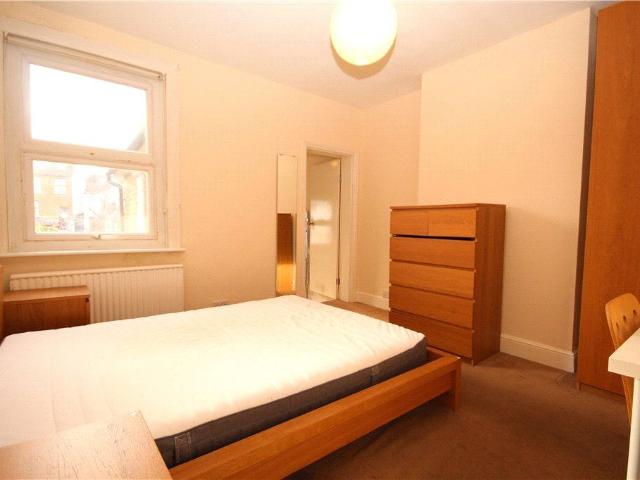 Room for rent in Guildford Park, Westborough