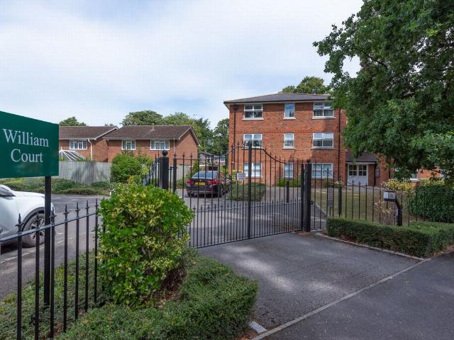 Apartment for rent in Farnborough, Hampshire