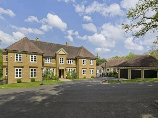 House for sale in Lyons, Greater London