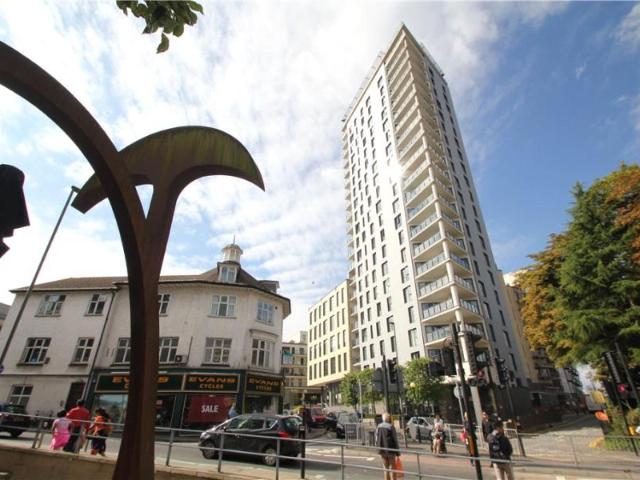 Apartment for rent in Westfield, Woking