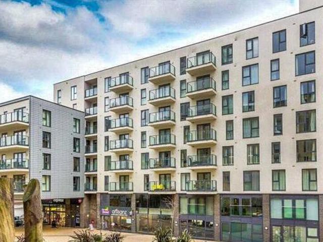House for sale in Horsell, Woking