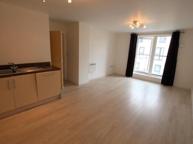 Apartment for rent in Horsell, Woking