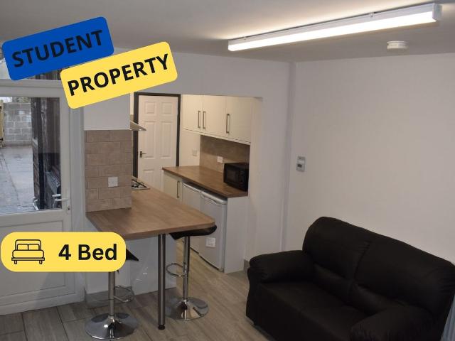 House for rent in Stoke, Stoke-on-Trent