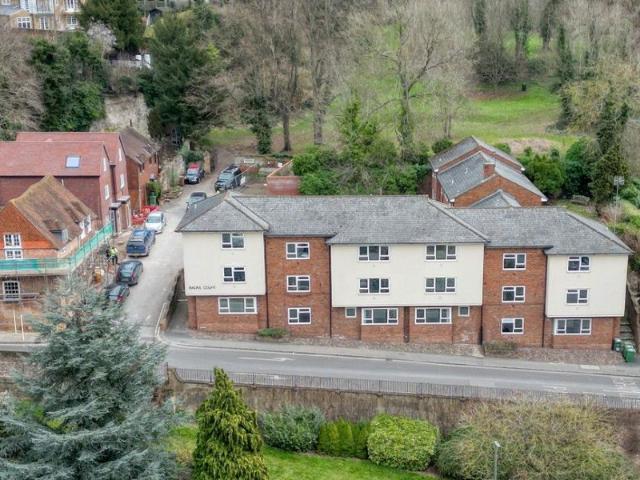 Apartment for rent in Charlotteville, Westborough