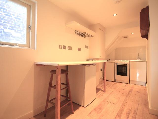 Studio for rent in Heigham Grove, East Bank