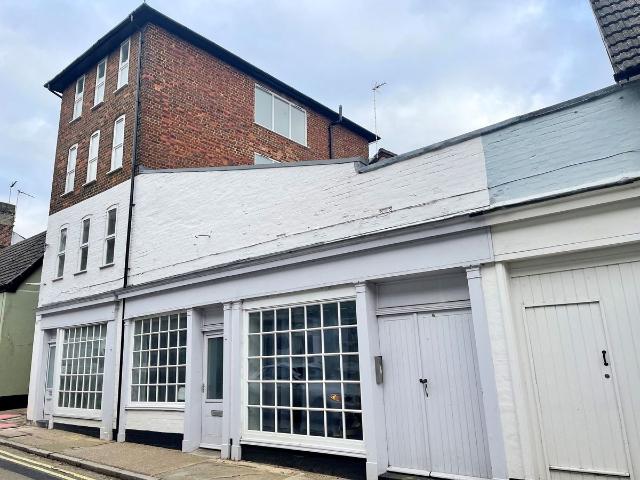 Apartment for rent in Priors Estate, West Suffolk