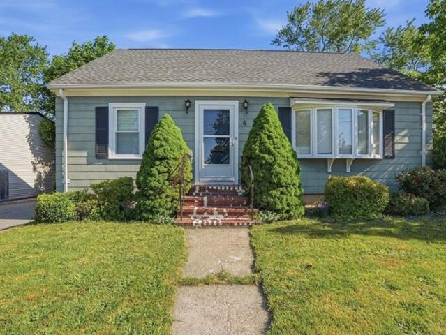 House for sale in Bristol, Massachusetts