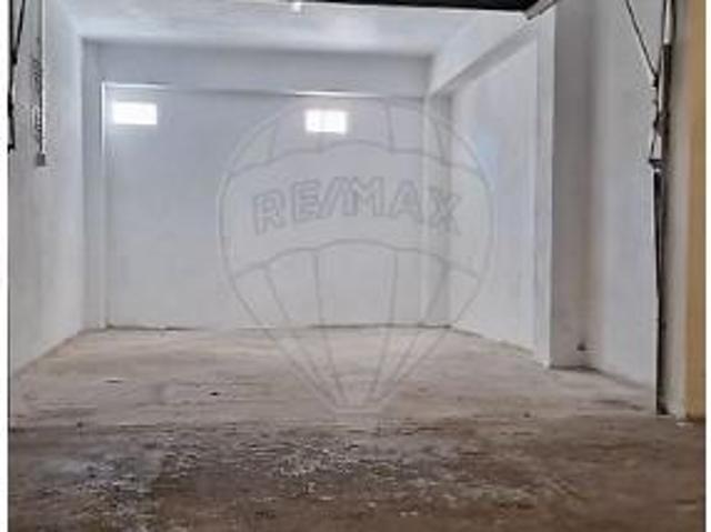 Garagem alugar em Guimarães, Braga