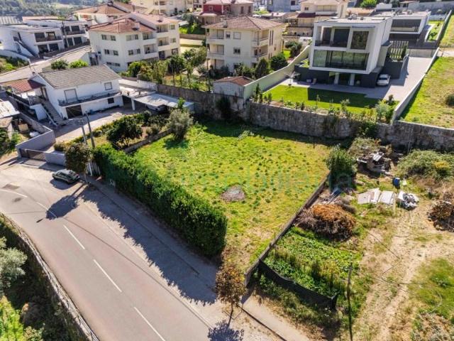 Terreno venda em Guimarães, Braga