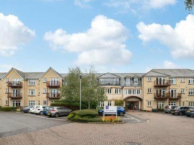 House for sale in Shaw Lane, Guiseley
