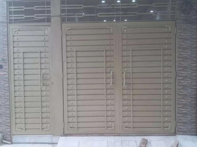 House for sale in تحصیل پشاور شہر, پشاور ڈویژن