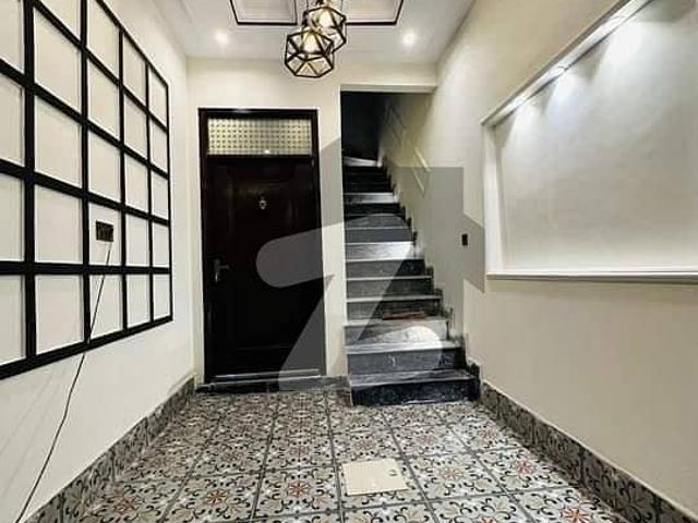 Building for rent in Rawalpindi, Islamabad Capital Territory