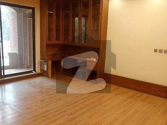 Building for rent in Rawalpindi, Islamabad Capital Territory