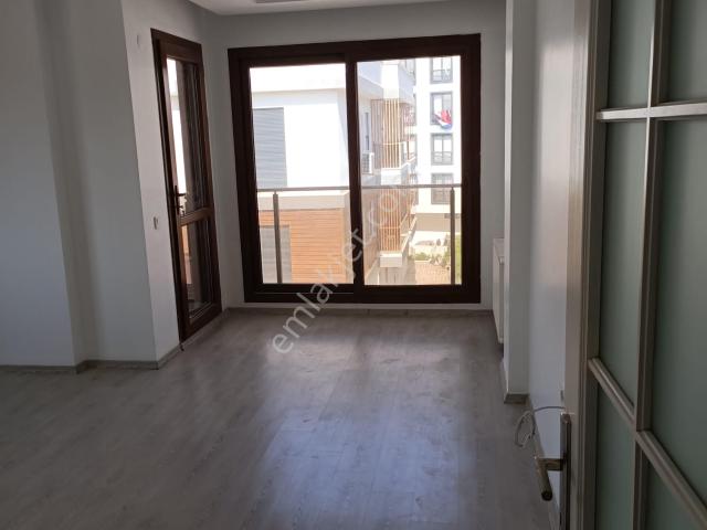 Menderes, İzmir içerisinde kiralık mülk