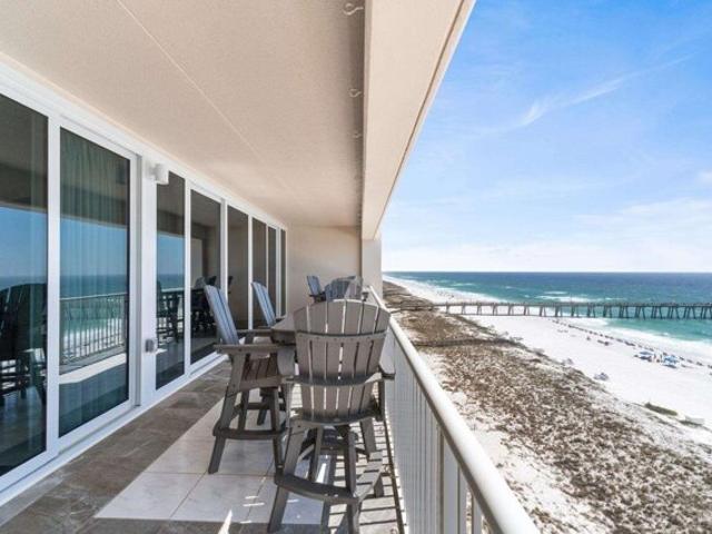Condo for sale in Navarre