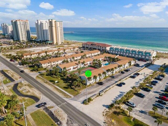 Condo for sale in Navarre