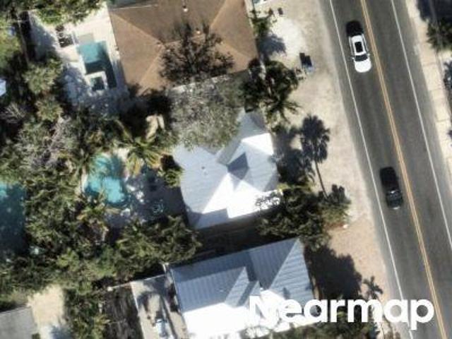 House for sale in Holmes Beach, Florida
