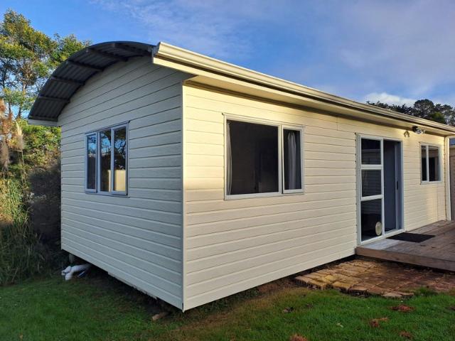 Apartment for rent in Whangaparaoa, Oroua County