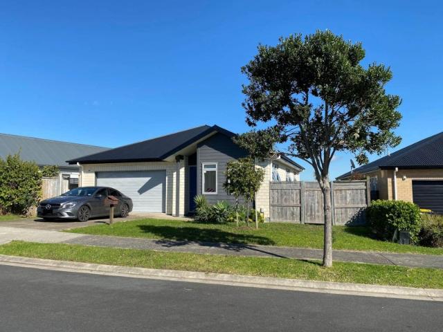House for rent in Whangaparaoa, Oroua County