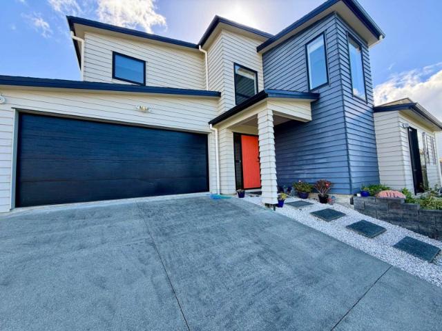 House for rent in Whangaparaoa, Oroua County